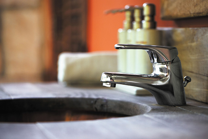 A2B Plumbers are able to fix any leaking taps you may have in Fulham. 